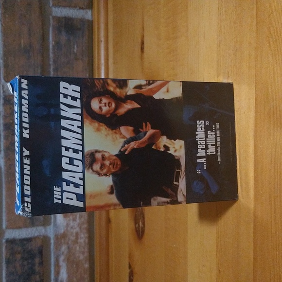 The peace maker action thriller VHS tape - Picture 7 of 7